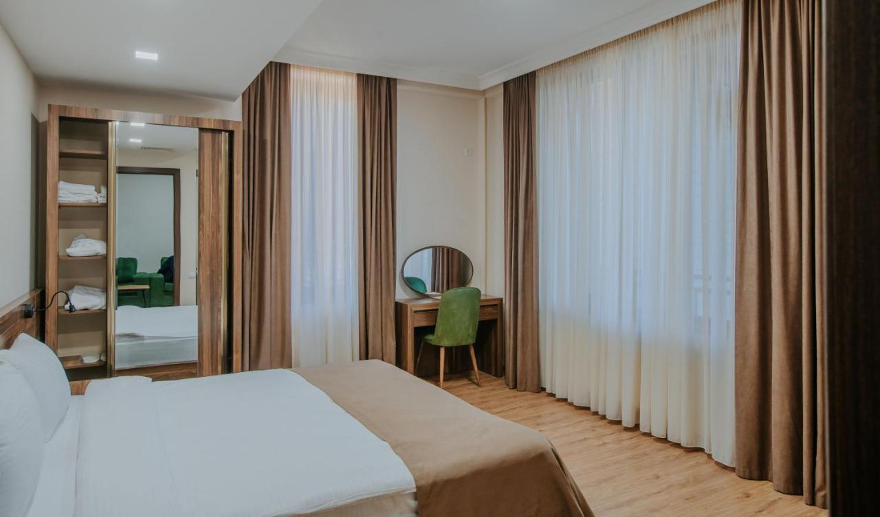 Zuzumbo Resort & Spa Telavi Eksteriør bilde