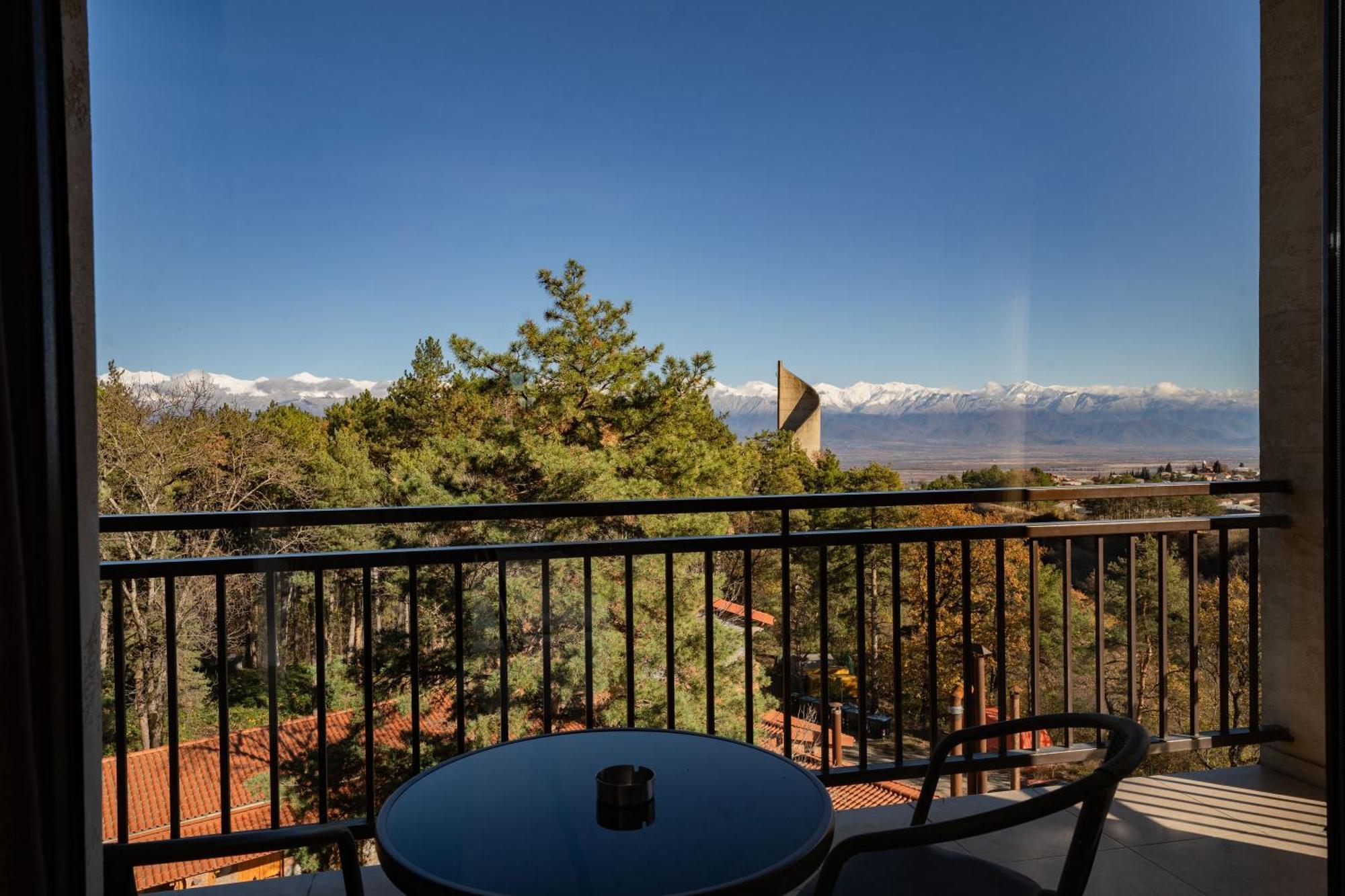 Zuzumbo Resort & Spa Telavi Eksteriør bilde